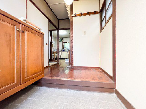 日本の古き良き玄関です。