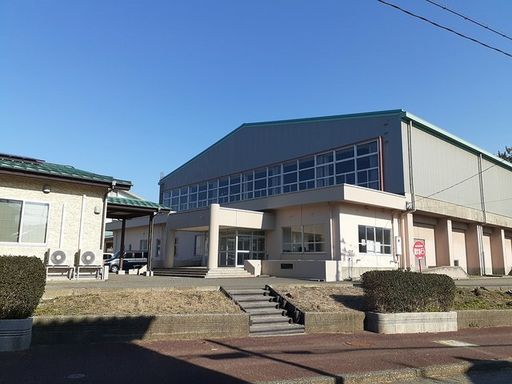 糸魚川市立田沢小学校 1260m